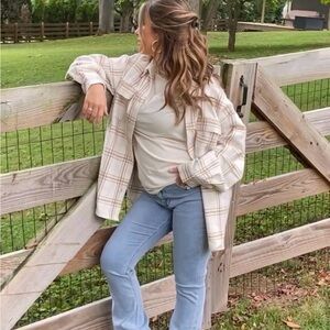 Kittenish fireside feels flannel